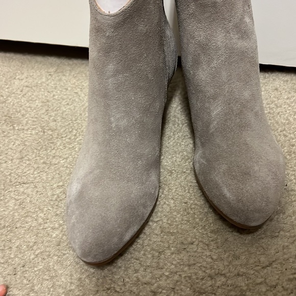 Grey Nine West Booties - Picture 5 of 6